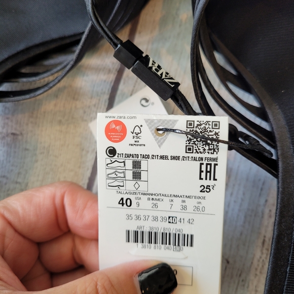 •SOLD• Zara Black Weaved Point Toe Kitten heel Mule Size 9 •New w/ Tag• - Picture 7 of 9